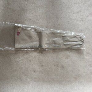 Vintage Leather Grandoe Gloves  - Never Worn - Brand New  In Package